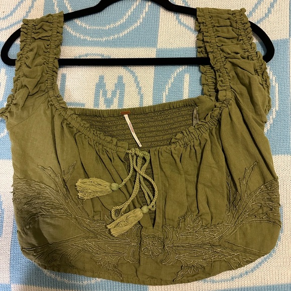 Free People Green crop top - Picture 1 of 3